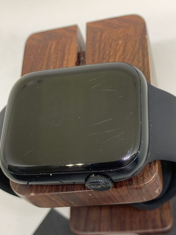 Оригінальні  apple watch series 7 45 mm space gray