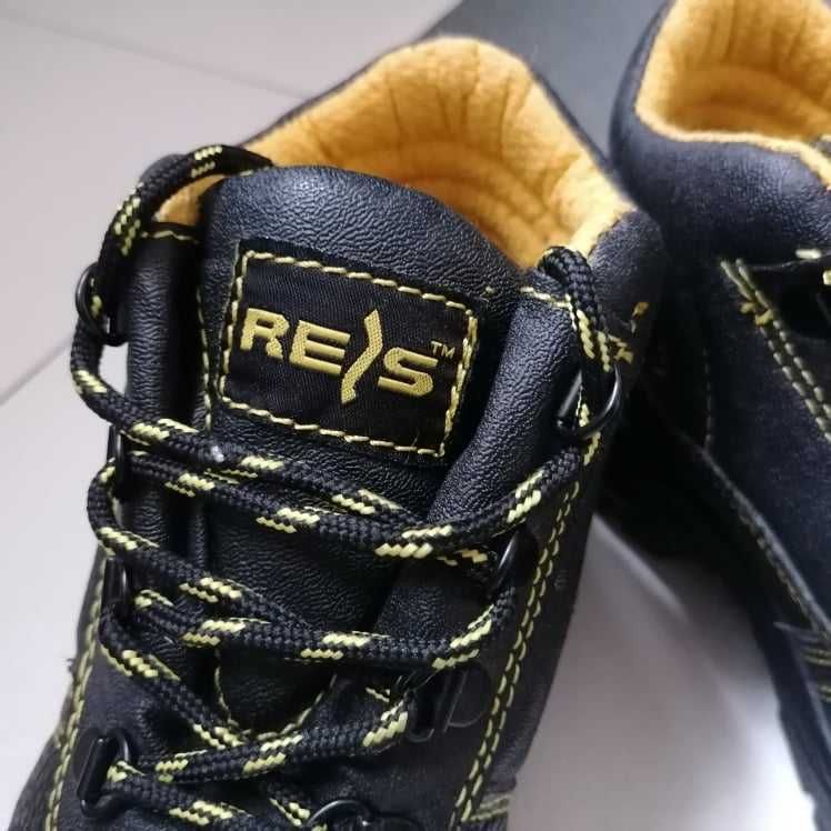 Продам ботинки REIS