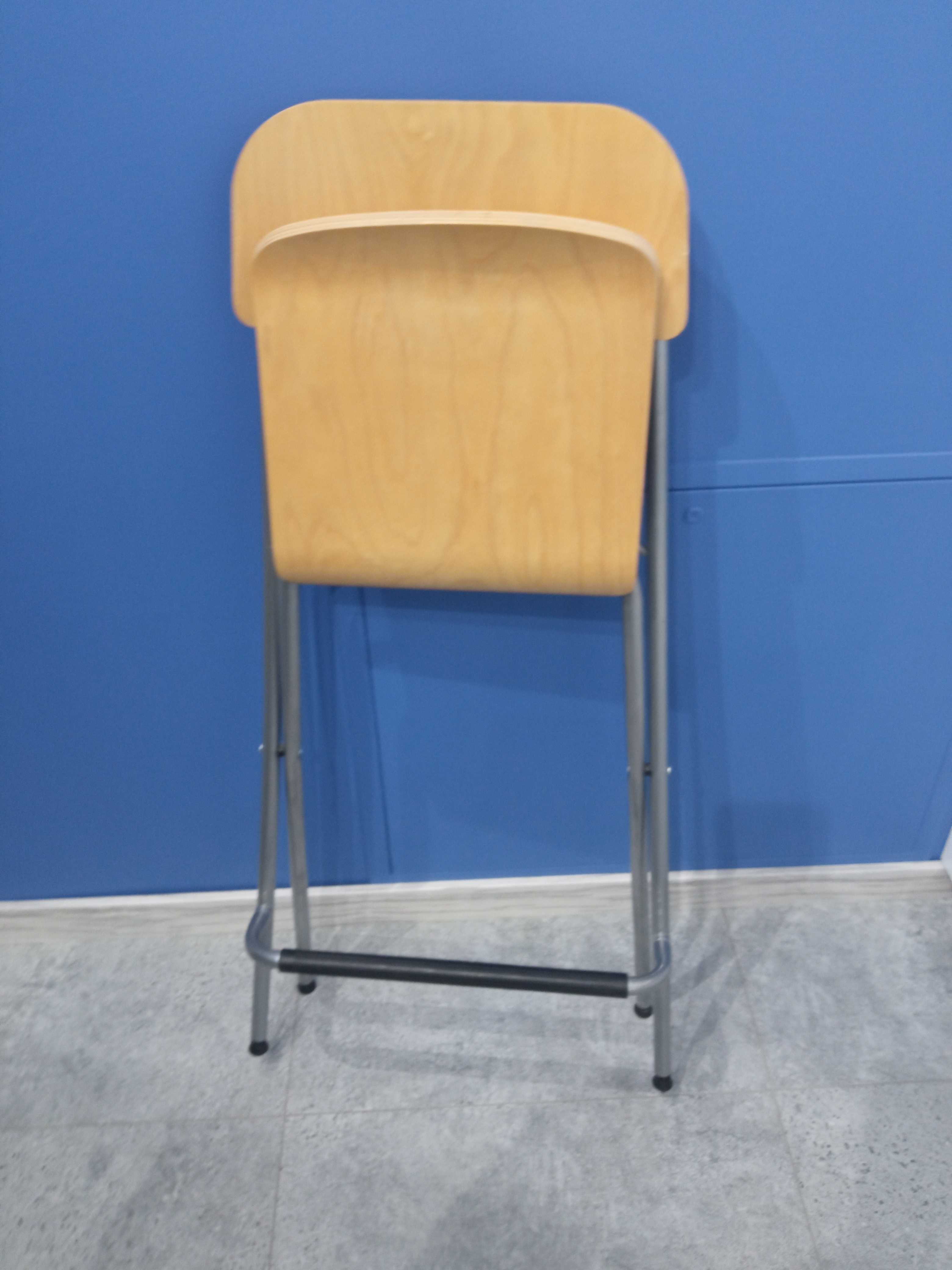 Wysokie krzesło hoker Ikea