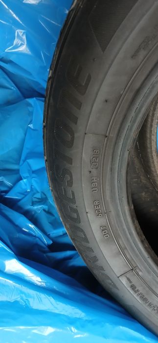 Opony letnie bridgestone 215x60R17