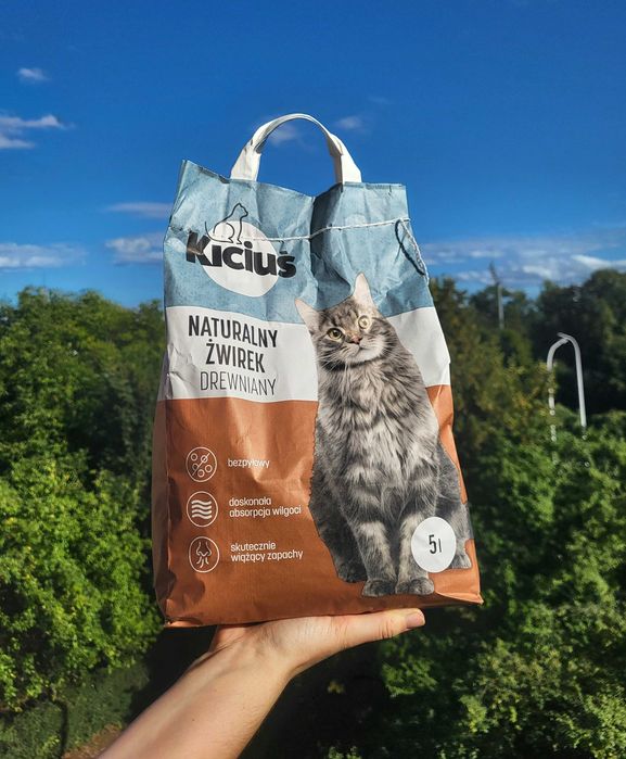 Żwirek naturalny drewniany dla kota Kiciuś 5l