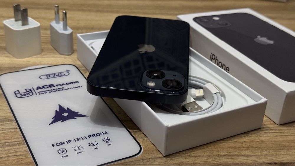 iPhone 13 128GB Midnight  (ввесь комплект), Neverlock