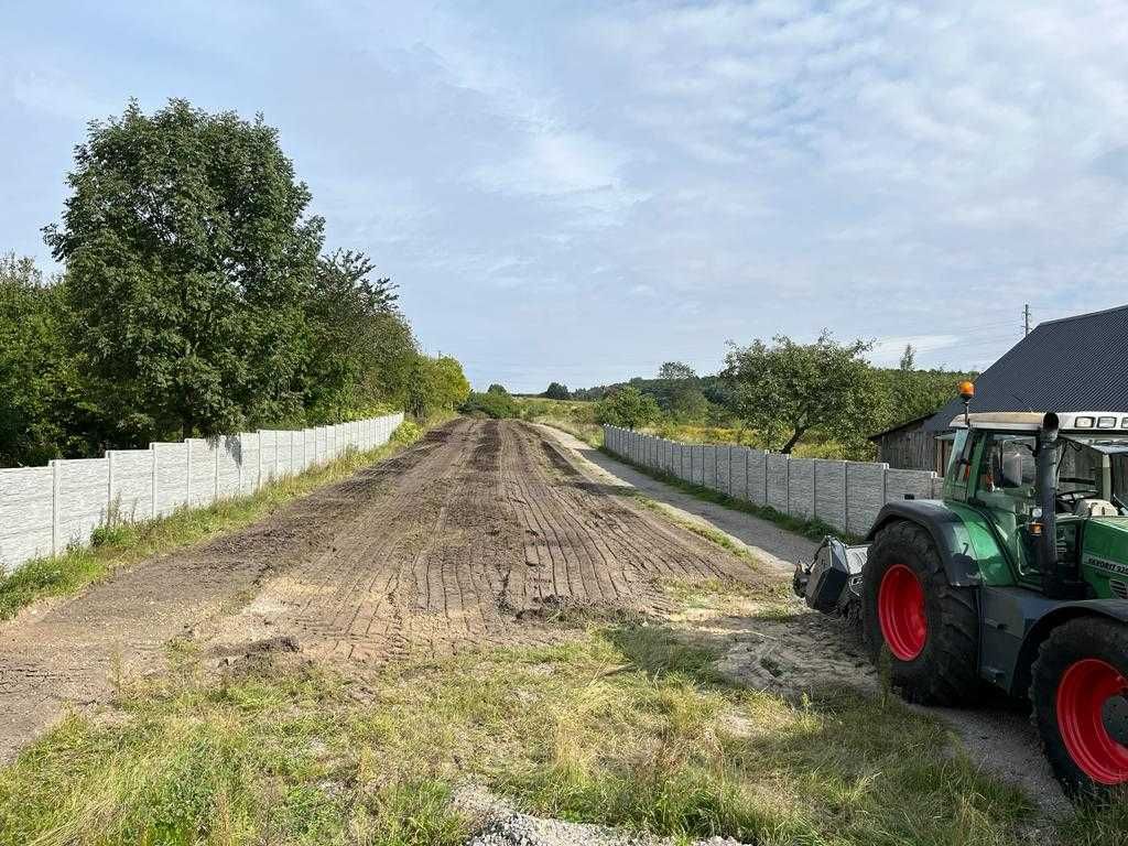 Mulczowanie wgłębne i powierzchniowe Czyszczenie działek Karczowanie