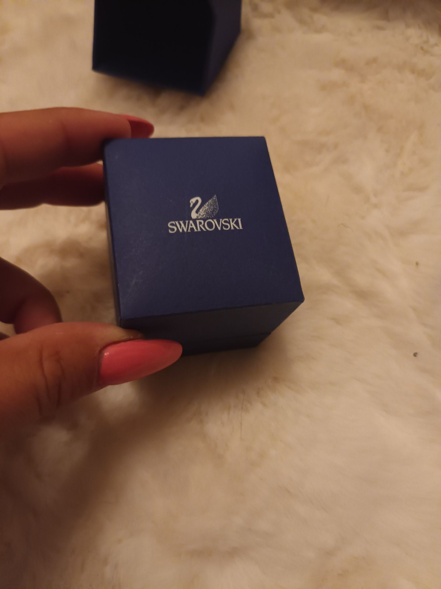 Anel swarovski novo