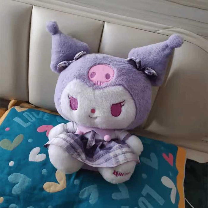 Плюшевая игрушка Куроми 30 см – стильный и уютный аксессуар