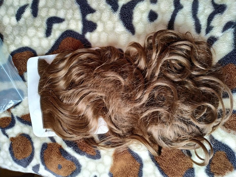 Продам накладне волосся