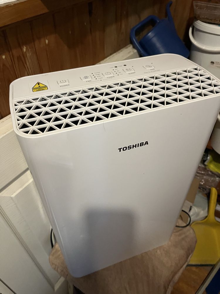 Очищувач повітря TOSHIBA