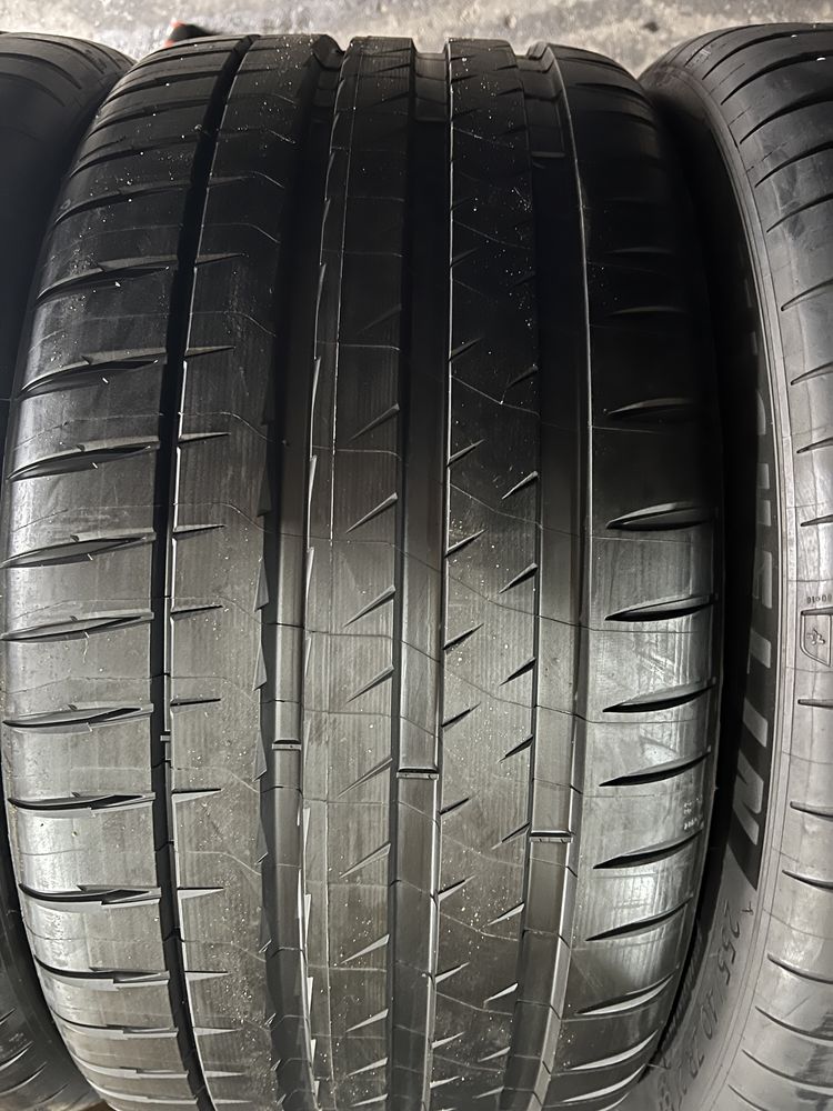 275/35/21+ 255/40/21 R21 Michelin Pilot Sport 4S 4шт новые