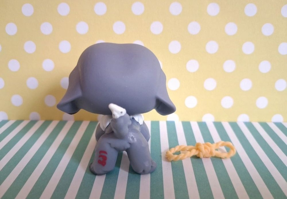 Littlest Pet Shop LPS unikatowy pies Bernardyn #1133