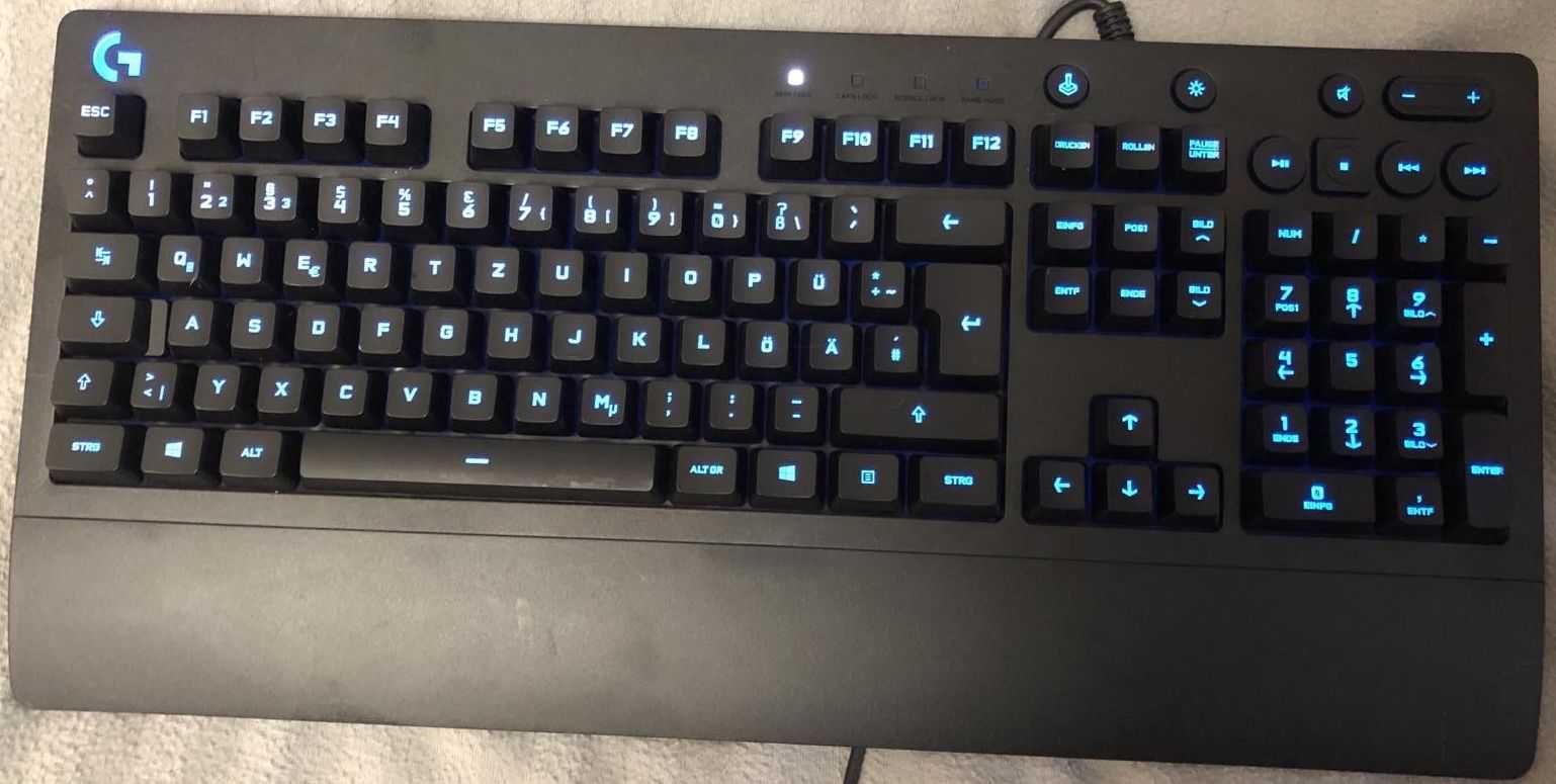 Клавіатура Logitech G213 Prodigy RGB Gaming Keyboard