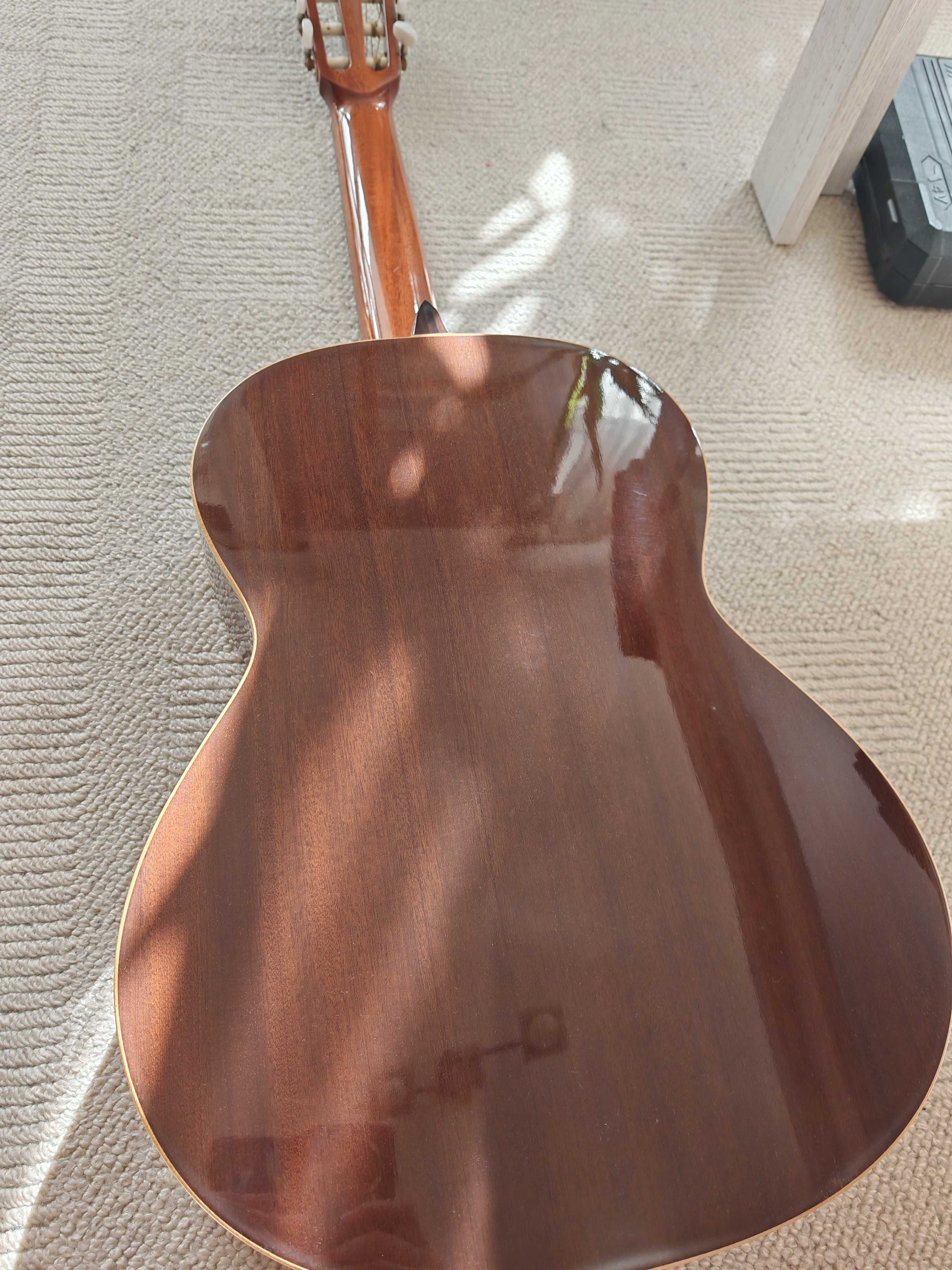 Gitara Alhambra 2C 4/4