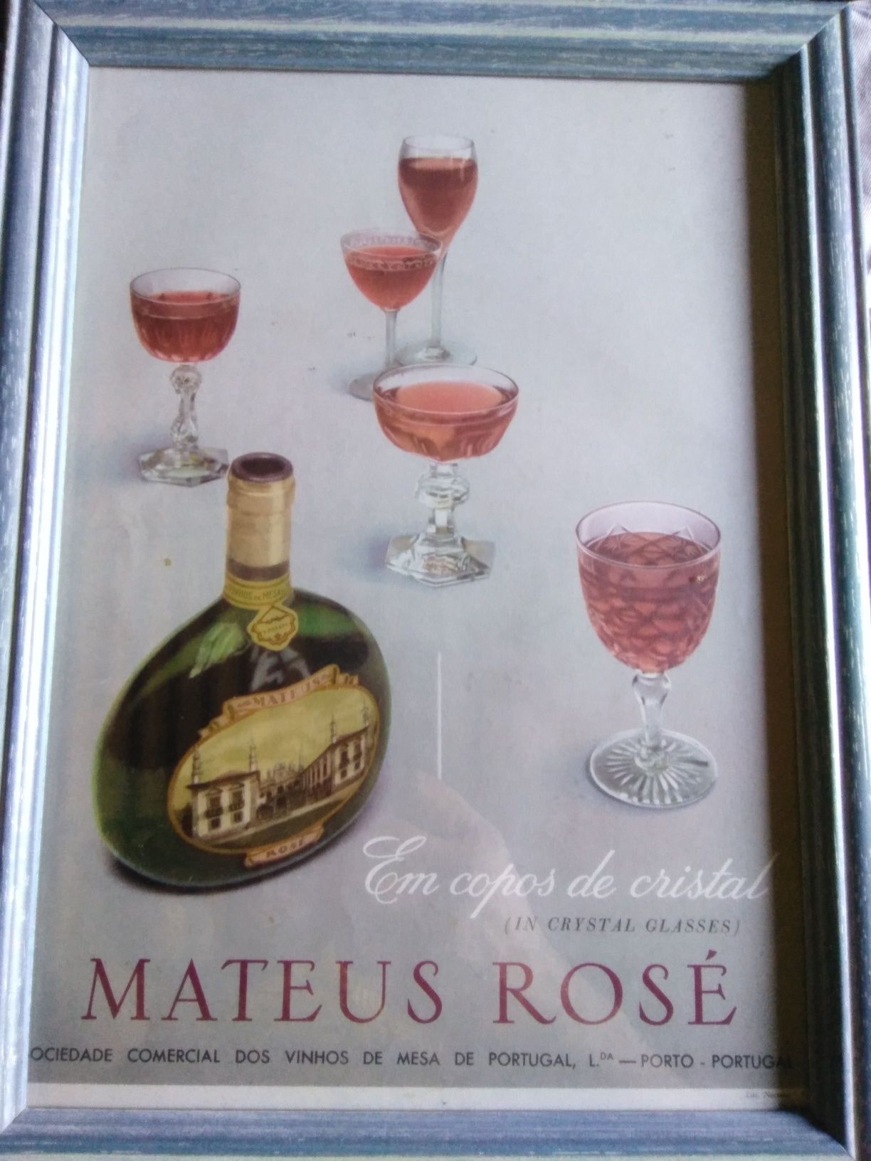 Moldura com publicidade Mateus Rose