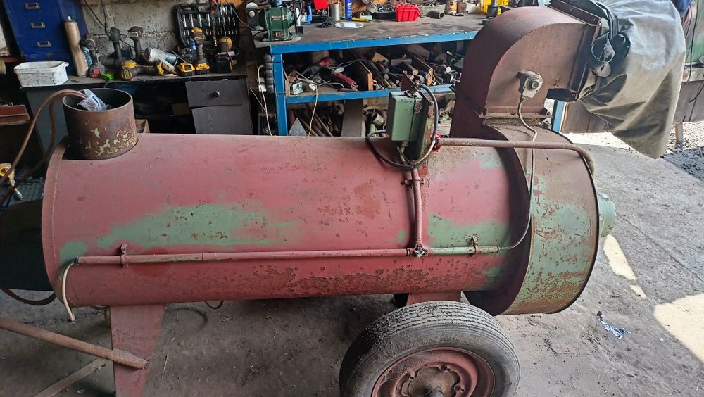 Piec nagrzewnica olejowa suszarni kukurydzy zboża