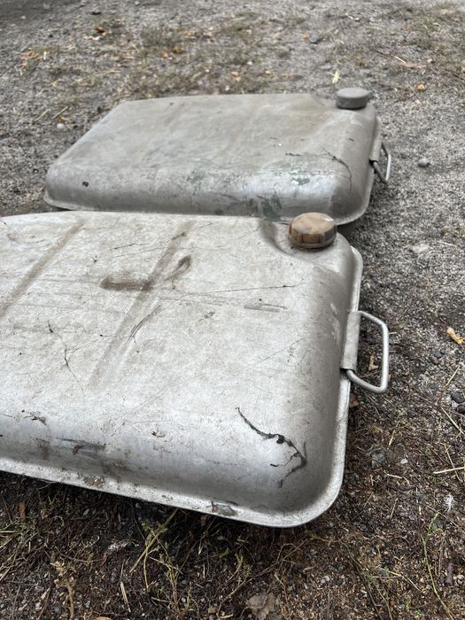 Канистры под топливо