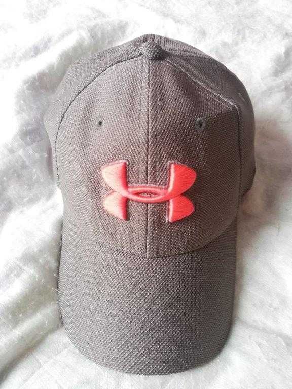 Czapka z daszkiem under armour L XL zielono szary melanż, khaki.