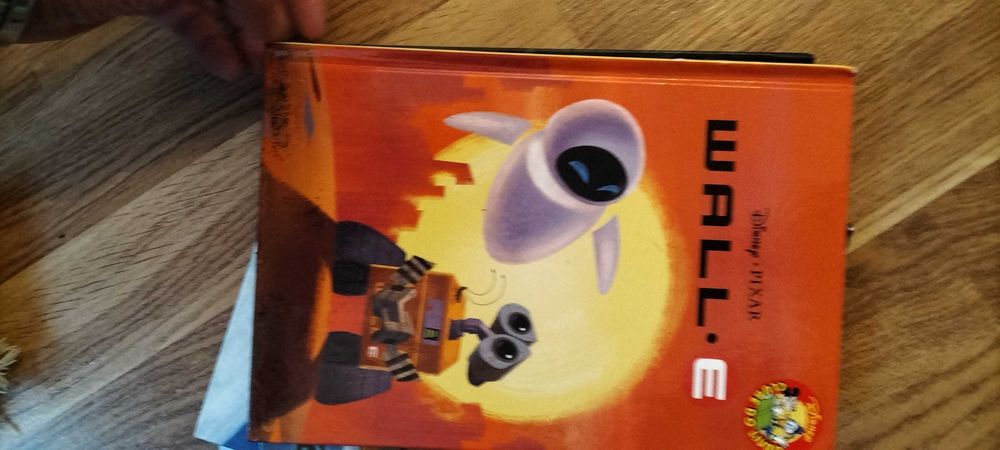 Wall E - Livro da colecção da Disney