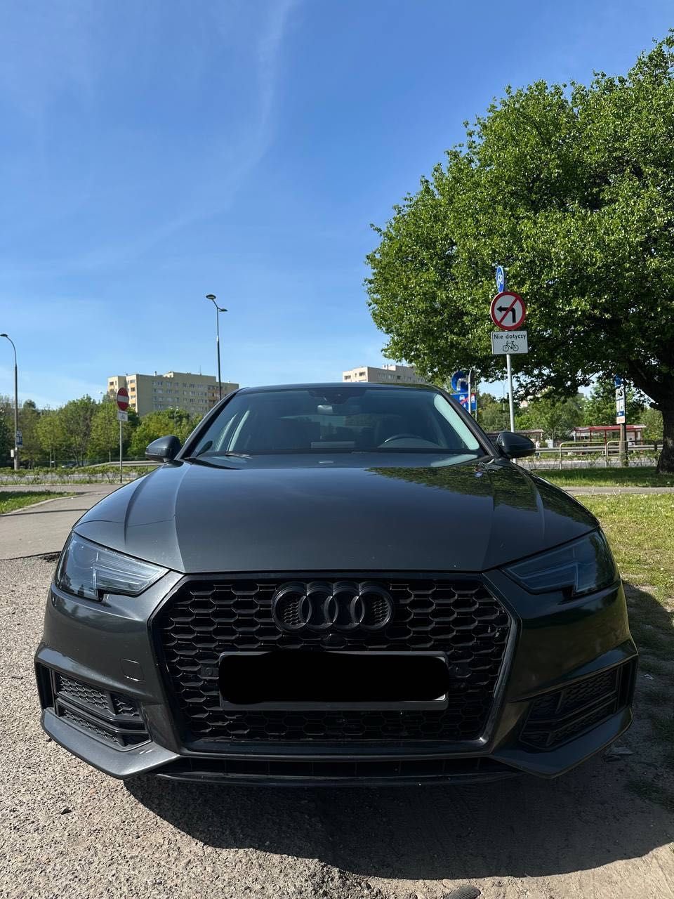 Audi A4 PREMIUM 2016