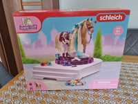 Schleich Sofias obrotowa stacja Pielęgnacja koni