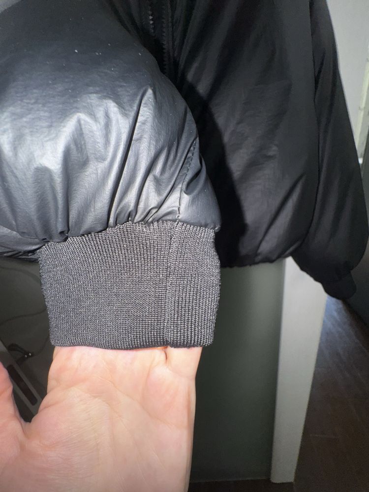 Бомбер утеплений зара zara xs s