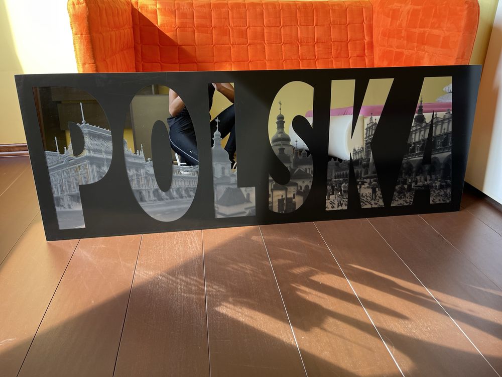 Lustro napis Polska