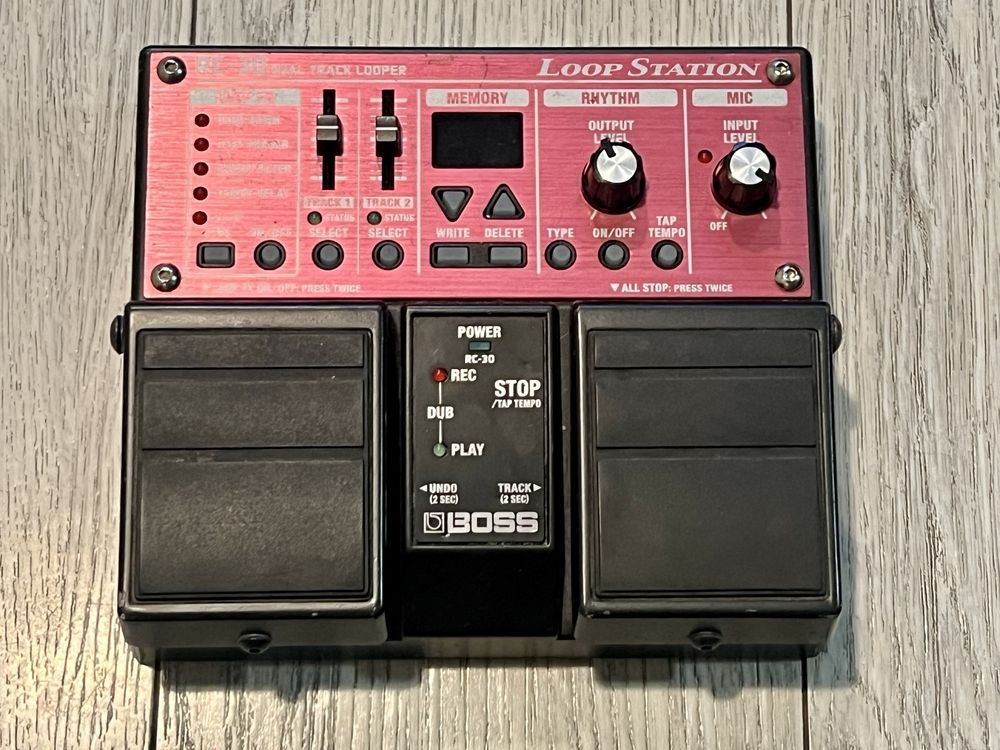 Boss RC-30 looper