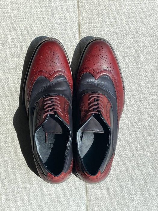 Чоловічі шкіряні туфлі ALDO двоколірні