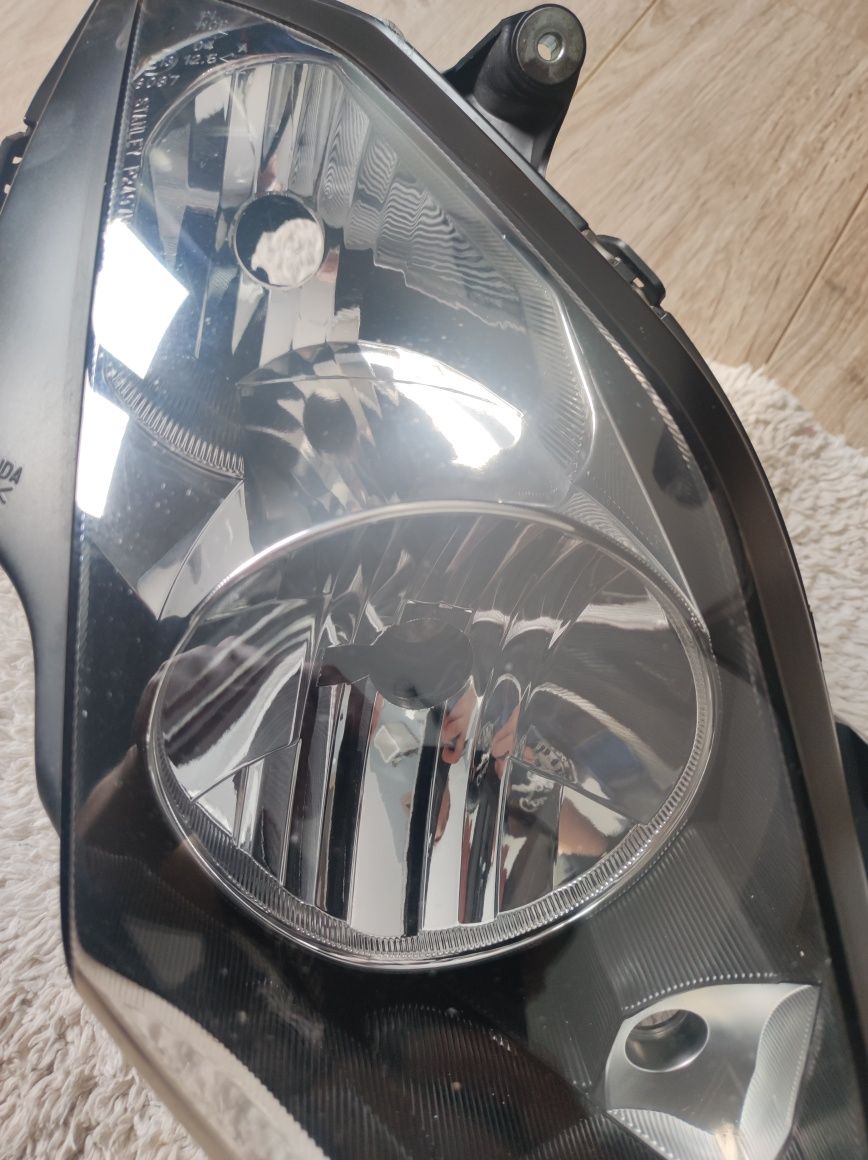 Reflektor lampa prawa przód HONDA VFR 800 VTEC ANGLIK