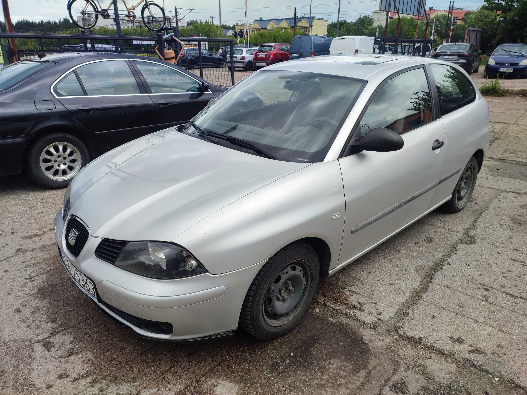 Rezerwacja SEAT IBIZA * 2002 ROK * 1.2 benz.  - DŁUGIE OC