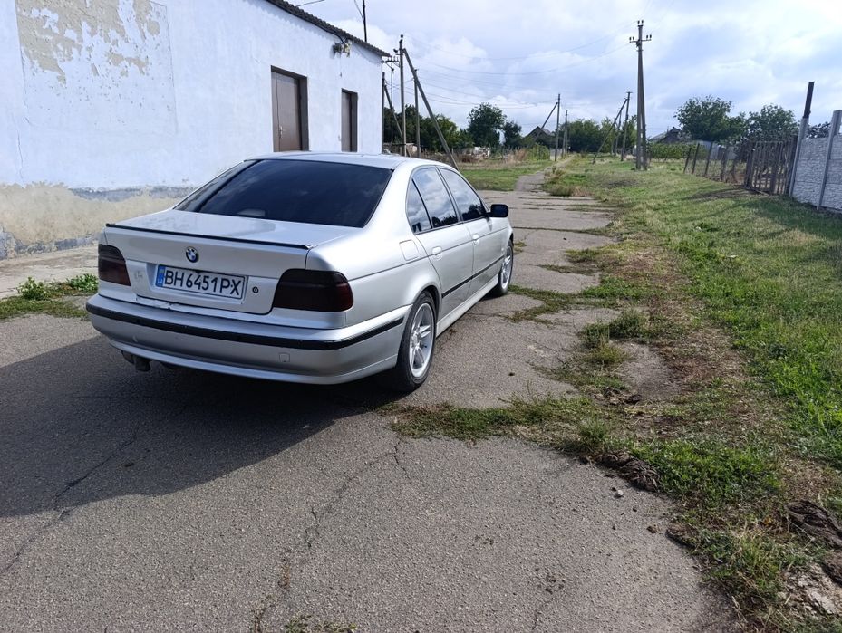 Продам BMW е39 м62б35