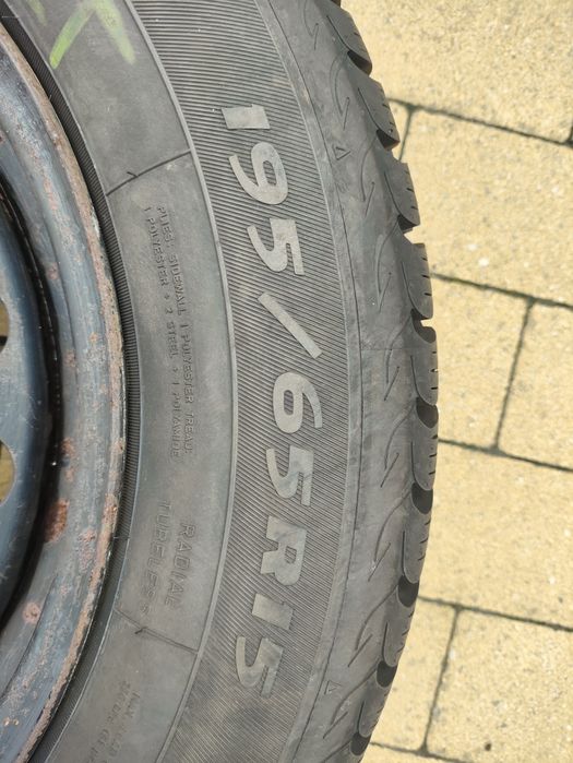 Sprzedam komplet kół zimowych