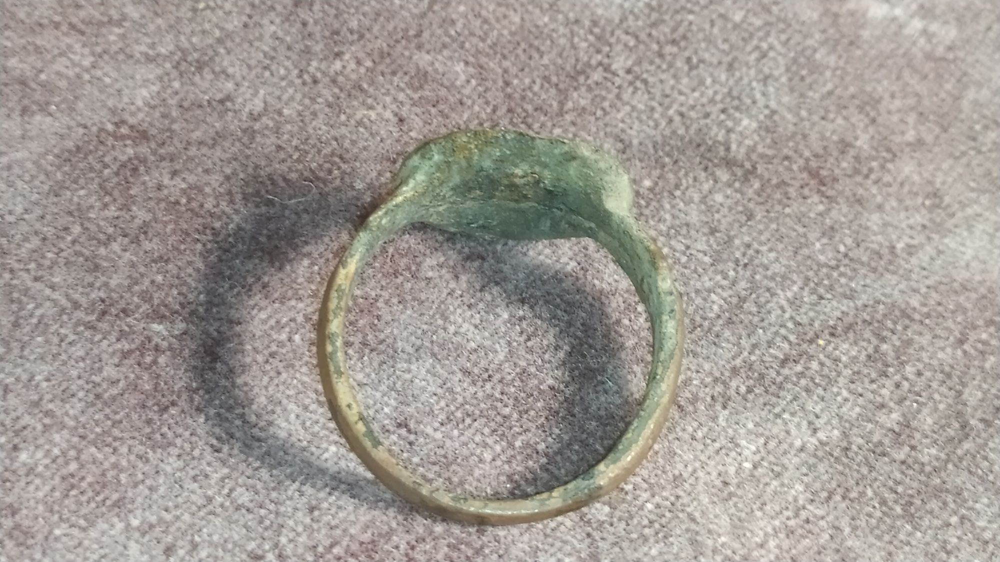 Древнее кольцо 20 размер