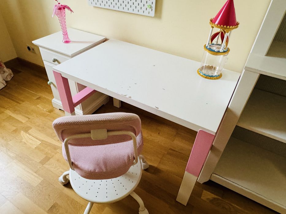 Ikea szafa biała do pokoju dziecka scandi gratis stolik