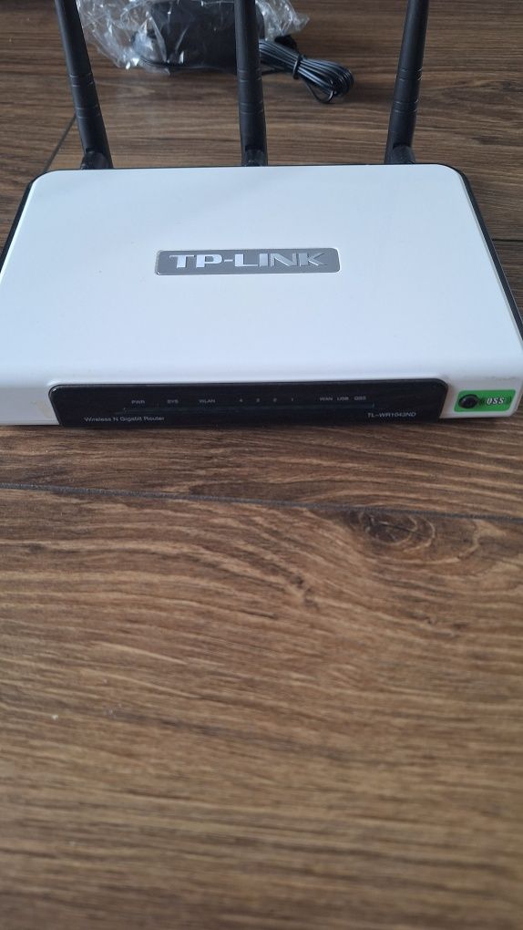 TL-WR1043ND router