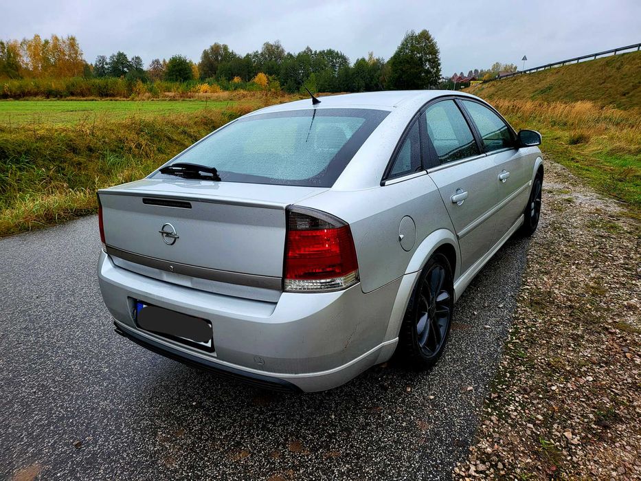 Opel Vectra C 1.8 GTS klimatronic skóra navi alu17 nowe opony JAK NOWA