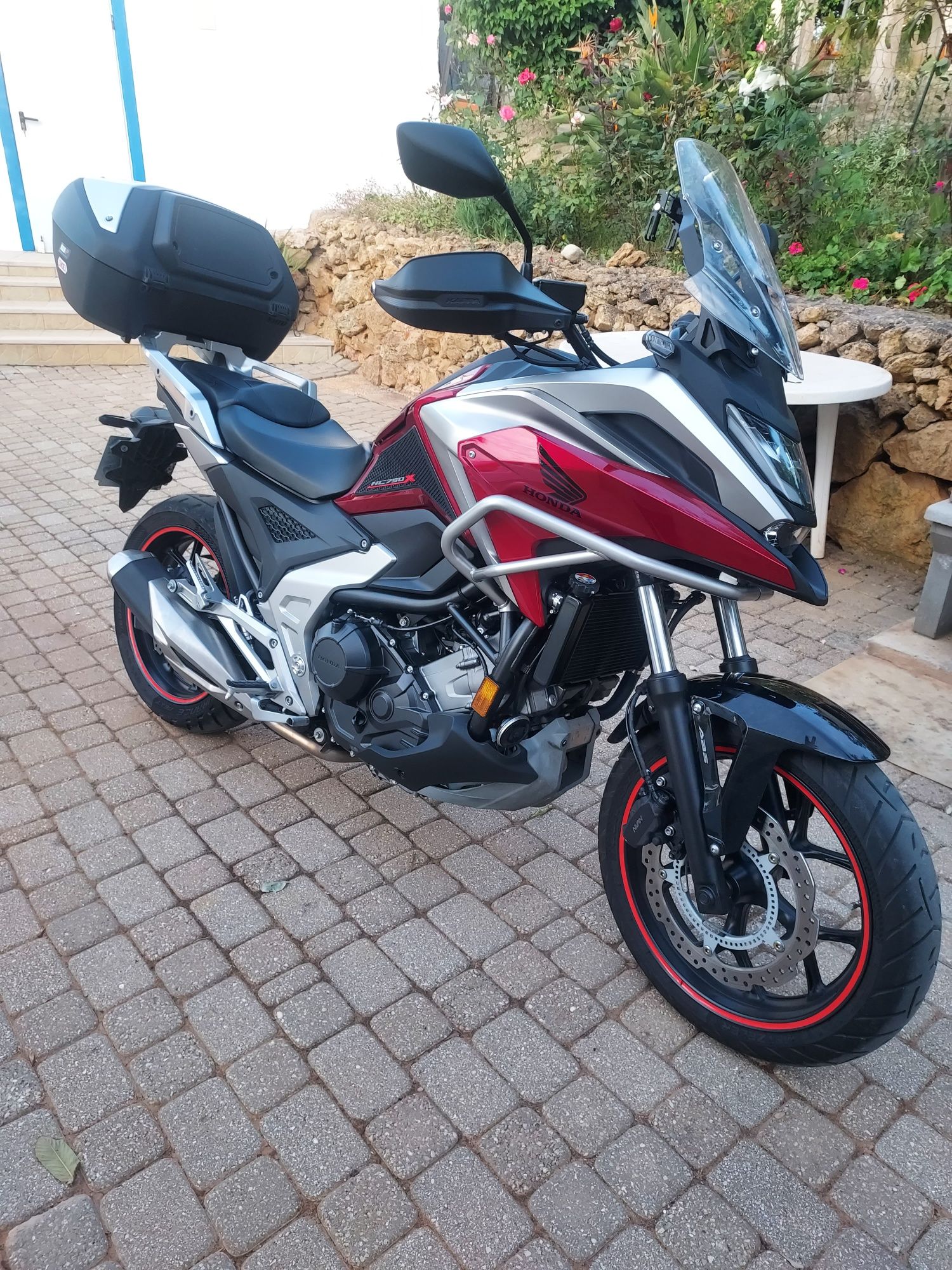Honda nc750x 2023