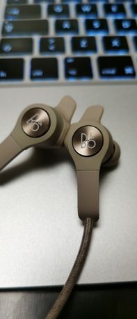 Auriculares Beoplay E6
