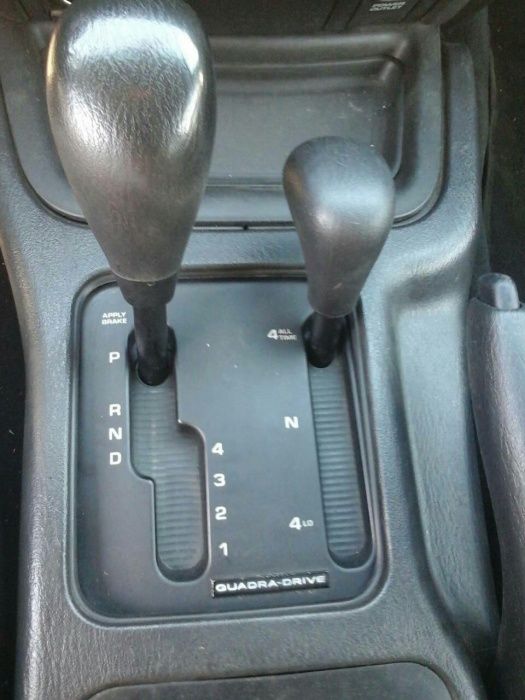 Кулиса, силектор 2.7 и 3.0 Jeep Grand Gherokee авторозборка коробка