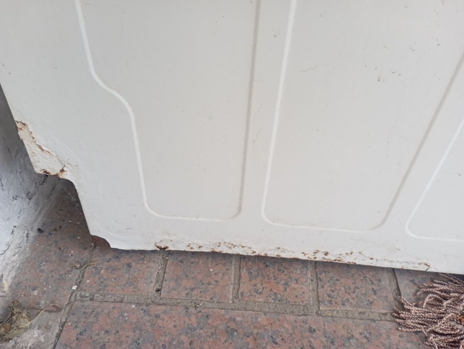 Пральна машина вузька Whirlpool