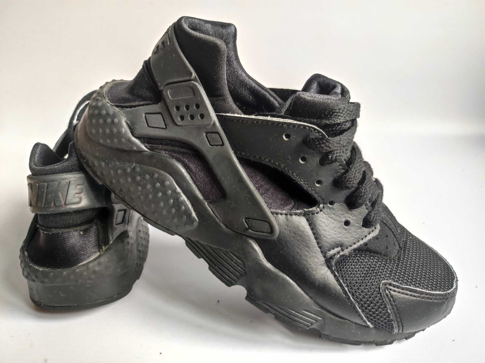 - Buty Nike Huarache Run GS  r. 38