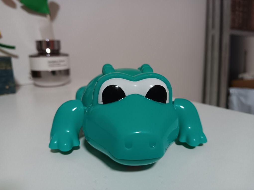 Crocodilo - brinquedo de corda