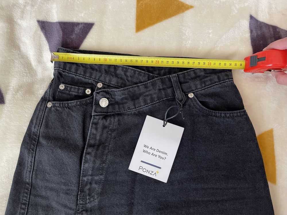 Довга джинсова спідниця (розмір М)