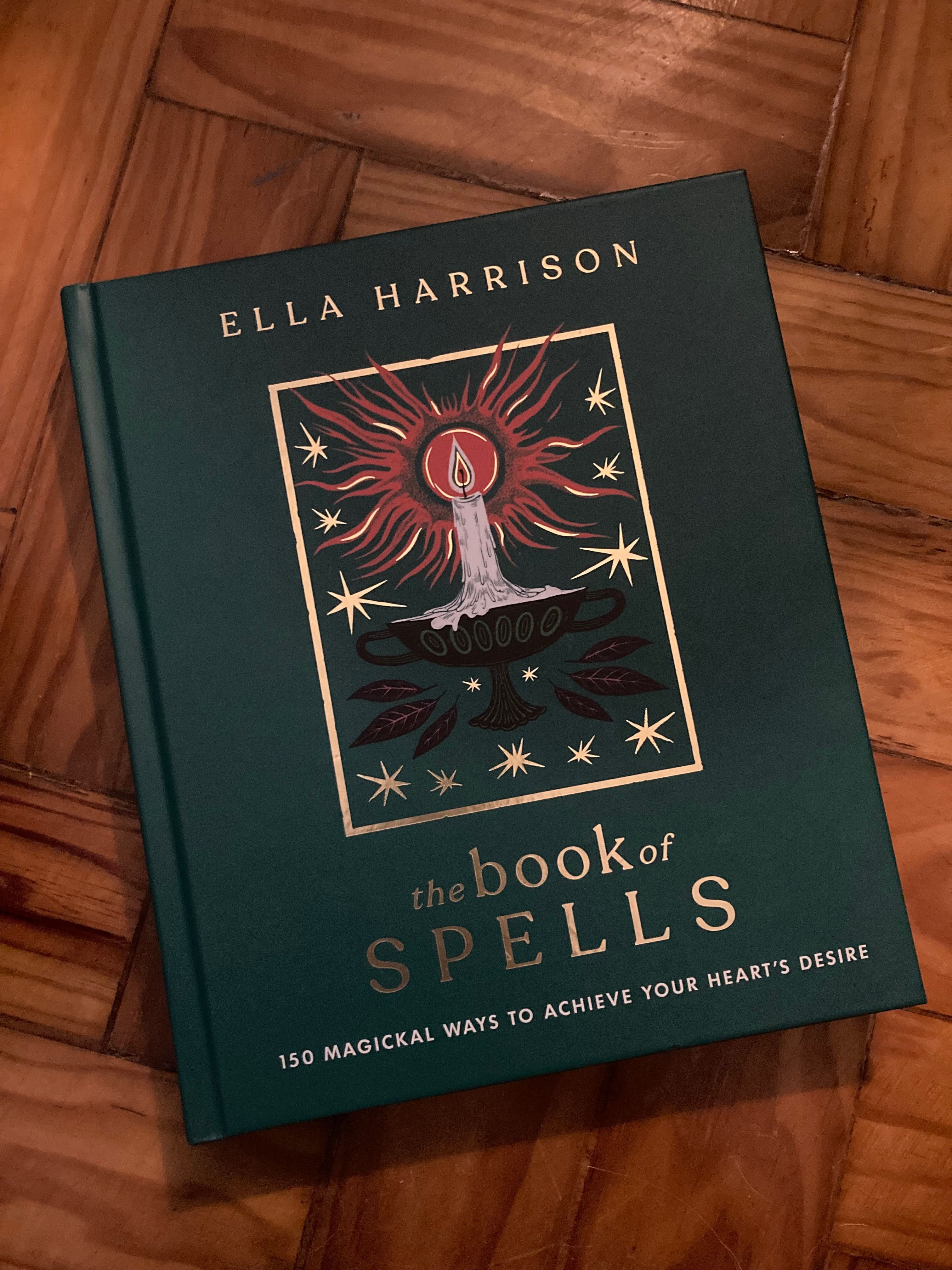 Livro The Book Of Spells de Ella Harrison