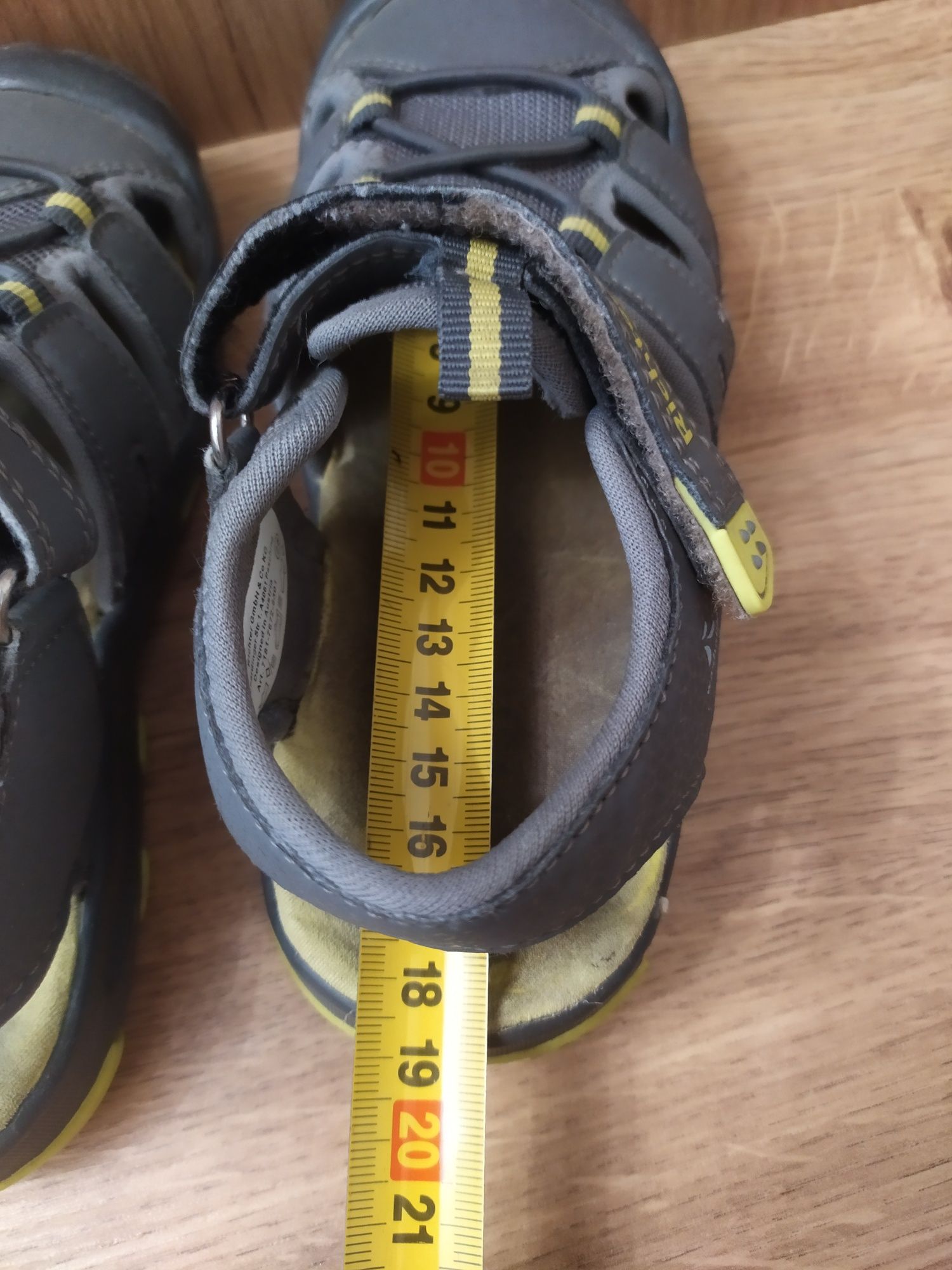 Buty sandałki dla chłopca rozmiar 28 Richter