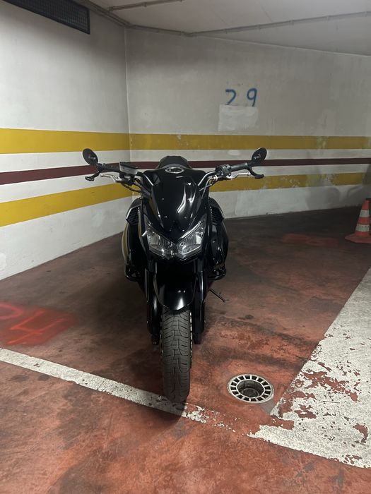 Kawasaki Z1000 ABS [Black Edition]