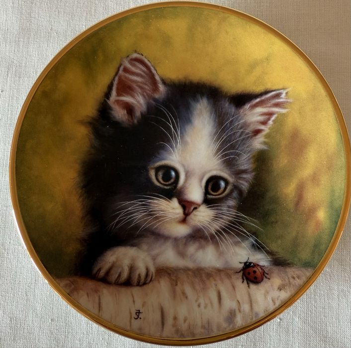 Колекція тарілок настінних