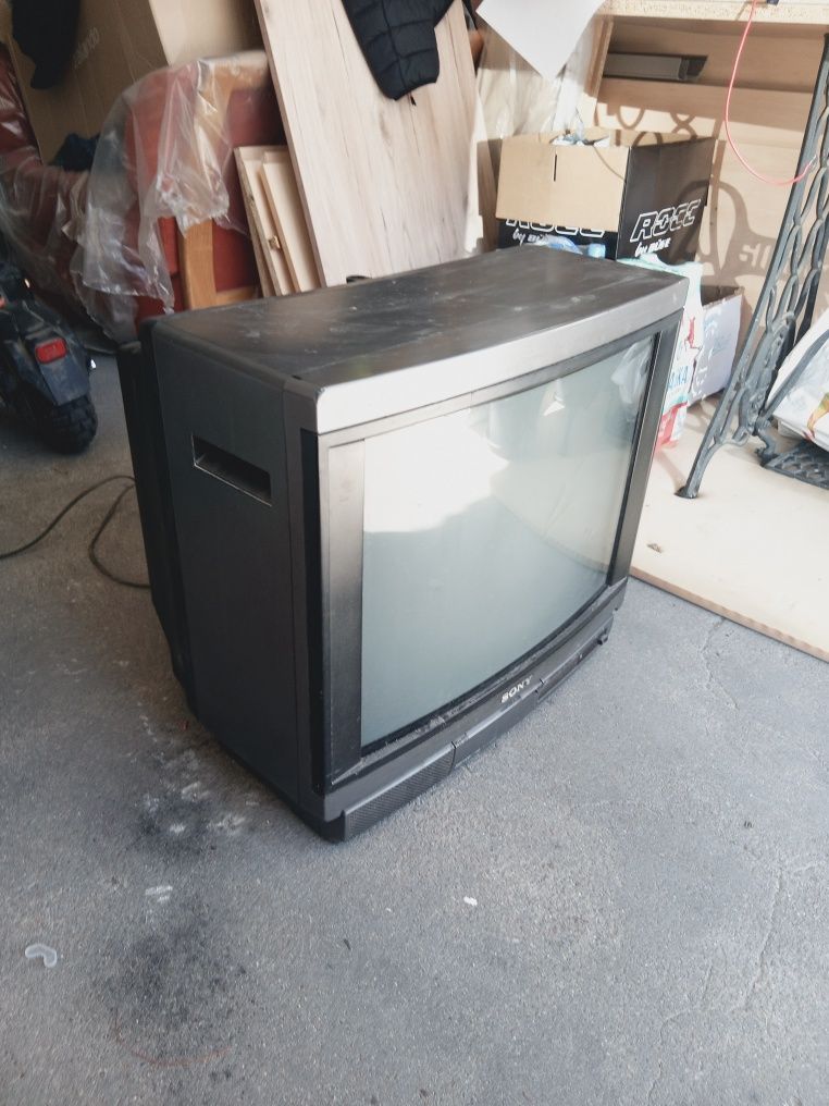Telewizor kineskopowy Sony