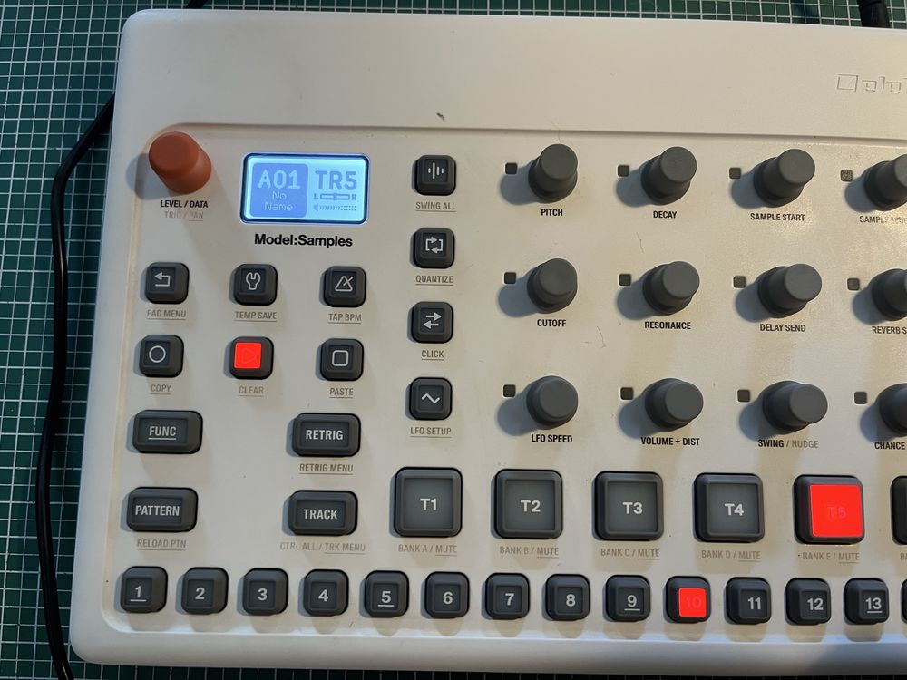 Elektron model:samples