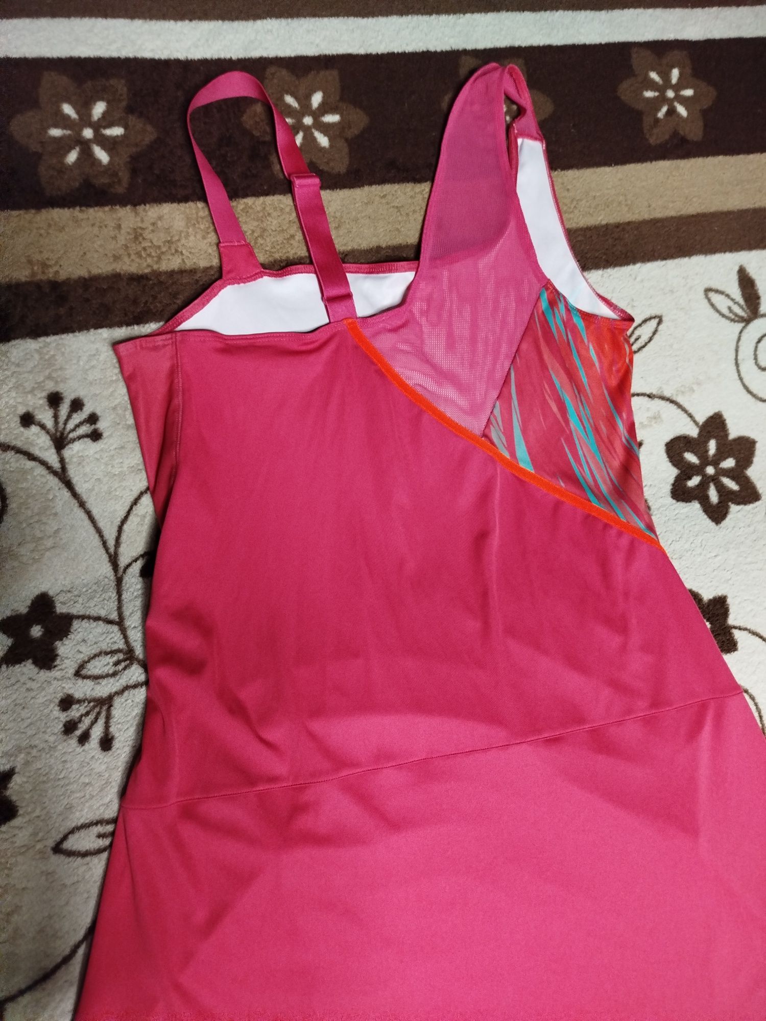 Sukienka plażowa Adidas rozmiar M/L stan idealny