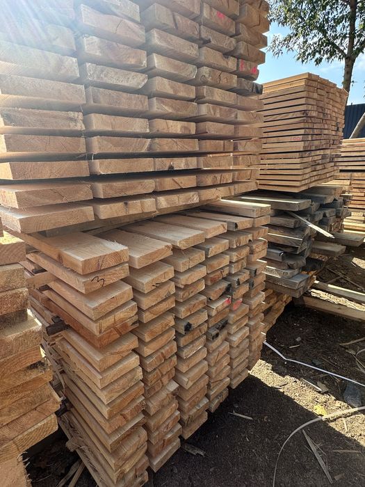 Дошка обрізна 25*200 свіжопиляна по 4 м довжиною. Брус сосна