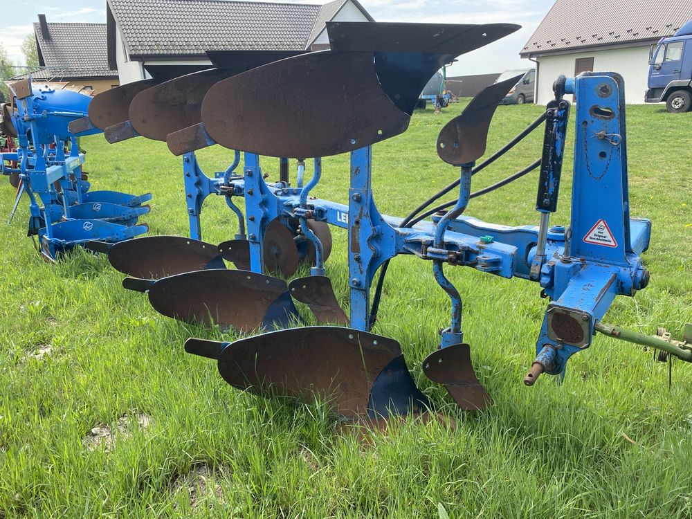 Плуг оборотний Lemken opal 90,090.Rabe Specht